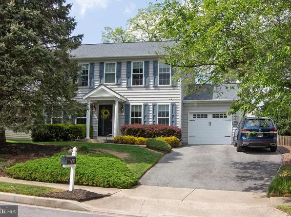 474 Dominique Ct, Sykesville, MD 21784