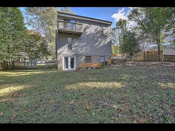4th image of 1840 Todd Dr
