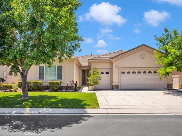 19567 Vermillion Ln, Apple Valley, CA 92308