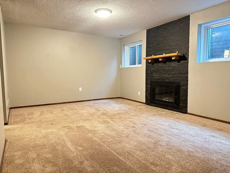 1st image of 1399 Farrington St #B