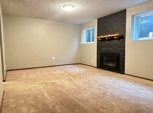 1399 Farrington St #B, Saint Paul, MN 55117