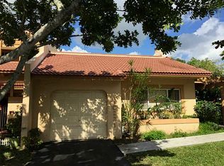 10221 NW 46th St, Doral, FL 33178