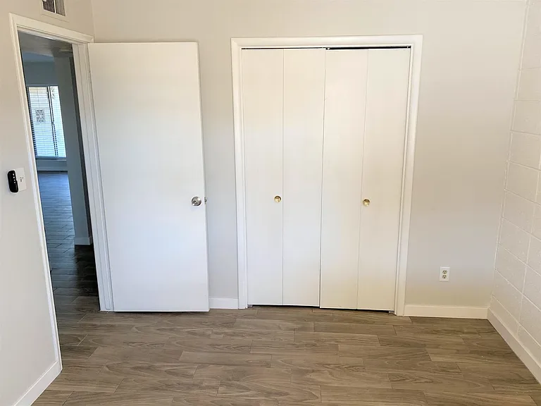 7035 E Wilshire Dr — Photo 11