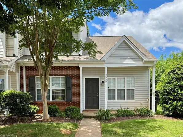2556 Halle Ann Cir, Winston Salem, NC 27103
