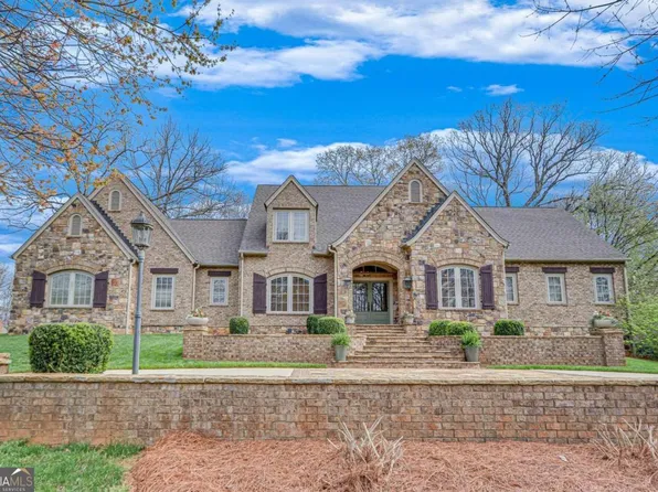 3108 Dunlap Dr, Gainesville, GA 30506