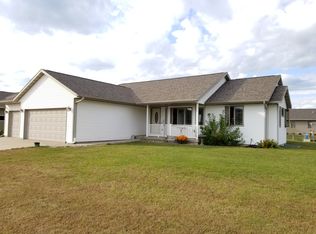 1105 Huntington St, Holmen, WI 54636