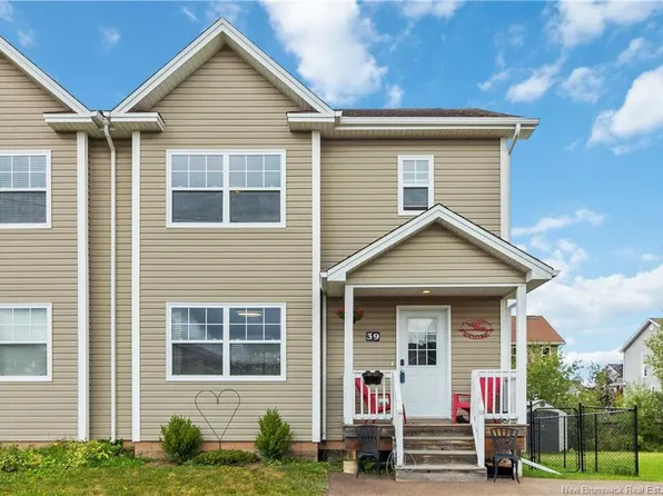 39 Gambia St, Moncton, NB E1G 5S7
