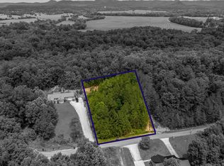 15 Evergreen Rd, Stanton, KY 40380