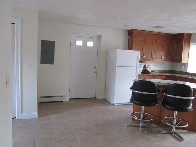 2nd image of 82 Pleasant St