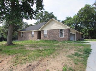 3315 Valencia Dr, Dalzell, SC 29040