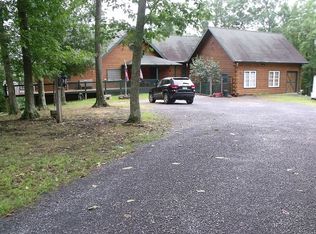 466 Crossings View Rd, Paw Paw, WV 25434