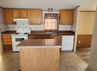 2433 Beech Dr #204, Kawkawlin, MI 48631