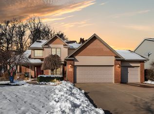 1560 Sanborn Dr, Dewitt, MI