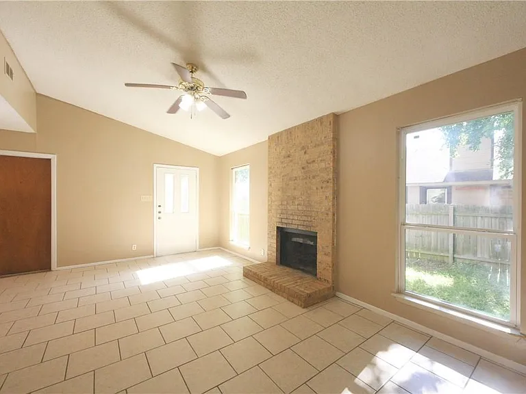 9802 Brasher Dr #B — Photo 7