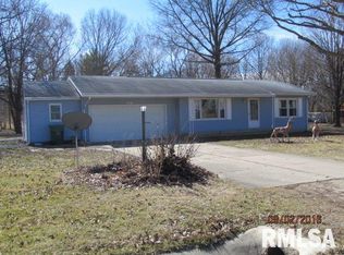 106 W Zimmerman Rd, East Peoria, IL 61611