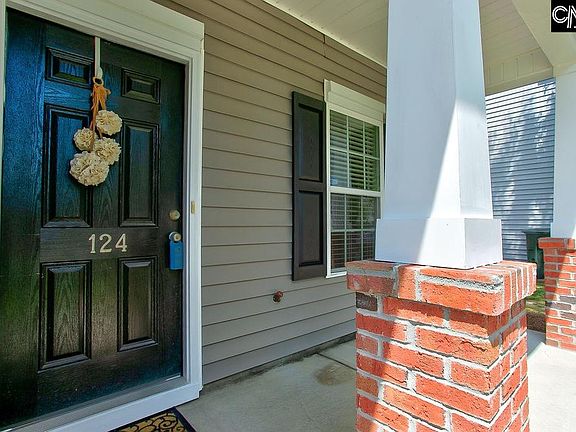 5th image of 124 Hamlet Park Dr
