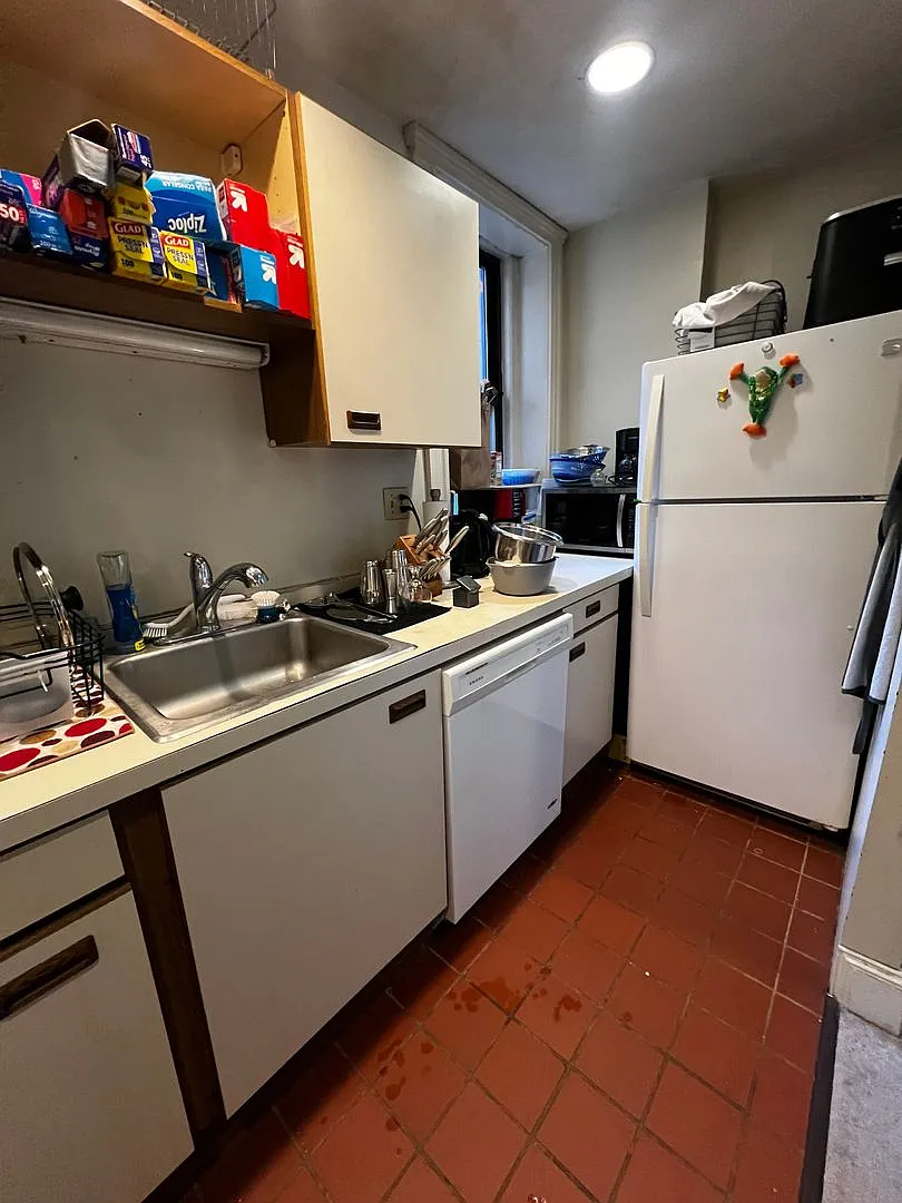 Fenway / Park Drive 2 Bed/2 Bath Condo for Sept 1st. Parking Inc, Heat/Hot Water Inc, Extra Offic... — Photo 2