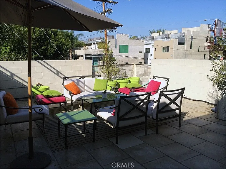 6615 Melrose Ave #1 — Photo 17