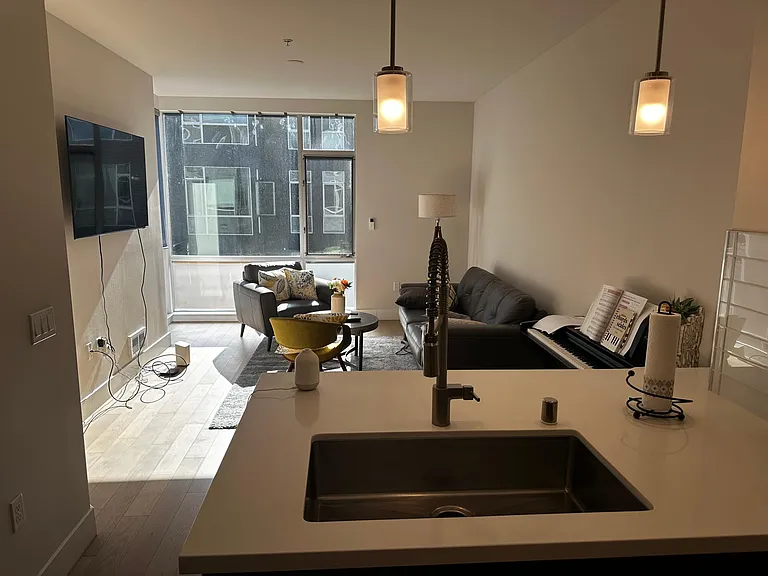 901 Jefferson St #413 — Photo 16