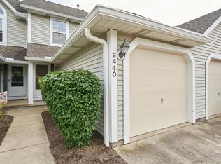 2440 Wrens Dr S, Stow, OH 44224