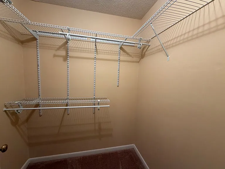 6 Jefferson Cir — Photo 9