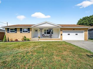 14 Homestead Pl, Campbell, OH