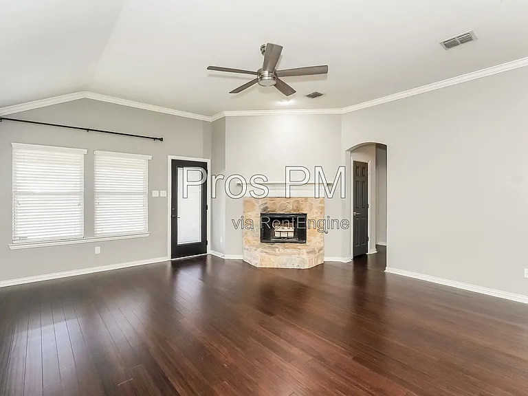 500 Turnstone Dr — Photo 5