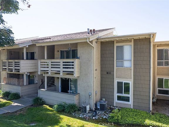 4th image of 1130 E Alosta Ave Unit B102