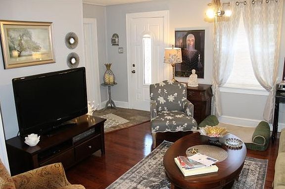 2nd image of 184 Crescent Dr