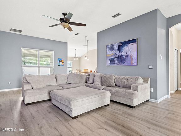 4th image of 168 WILD PLUM Court