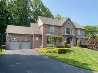 1268 Reston Ave, Herndon, VA 20170