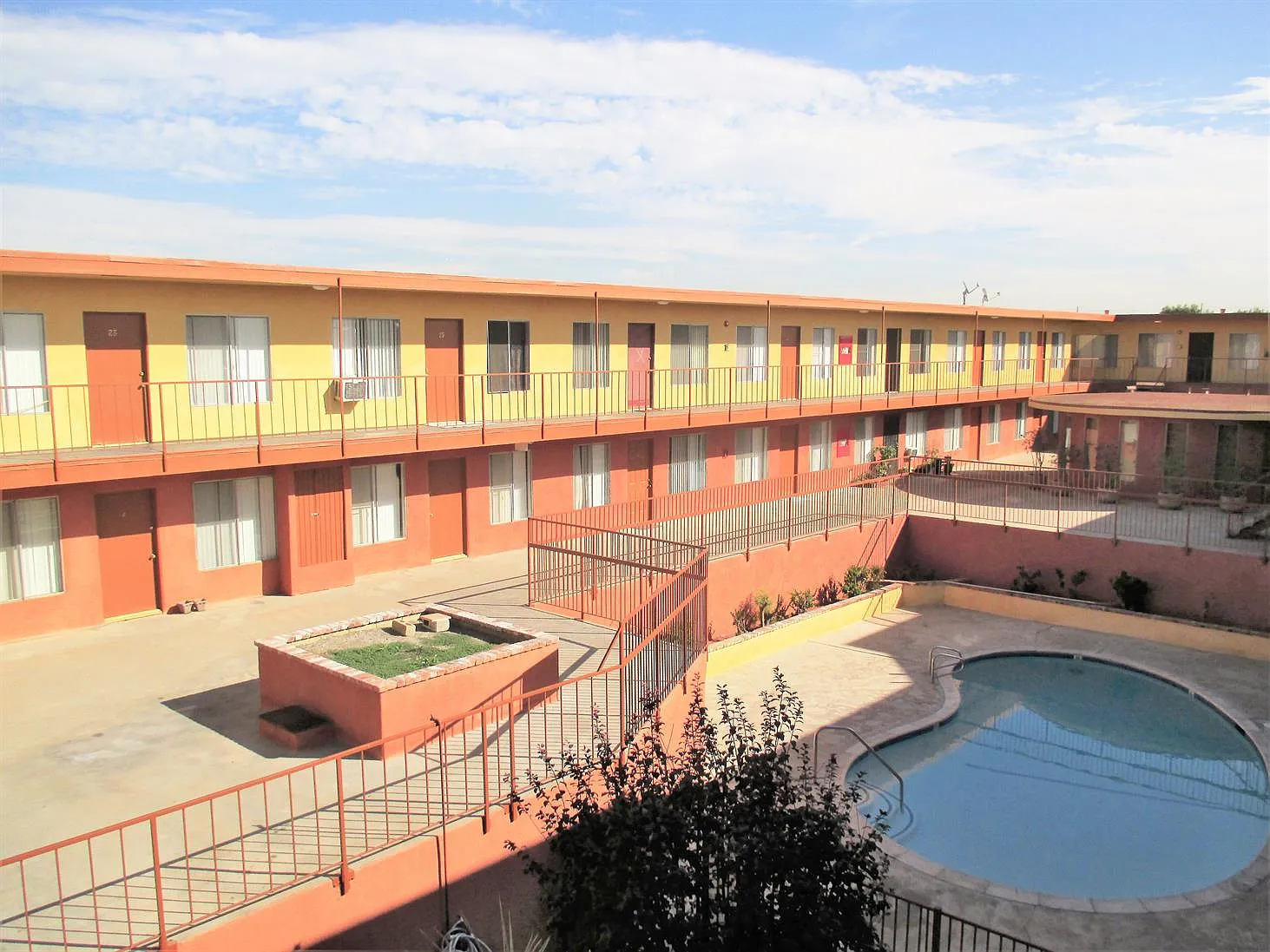 Lemoli Terrace — Photo 1