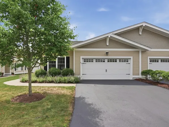 60 Rogerson Xing Unit 60, Uxbridge, MA 01569