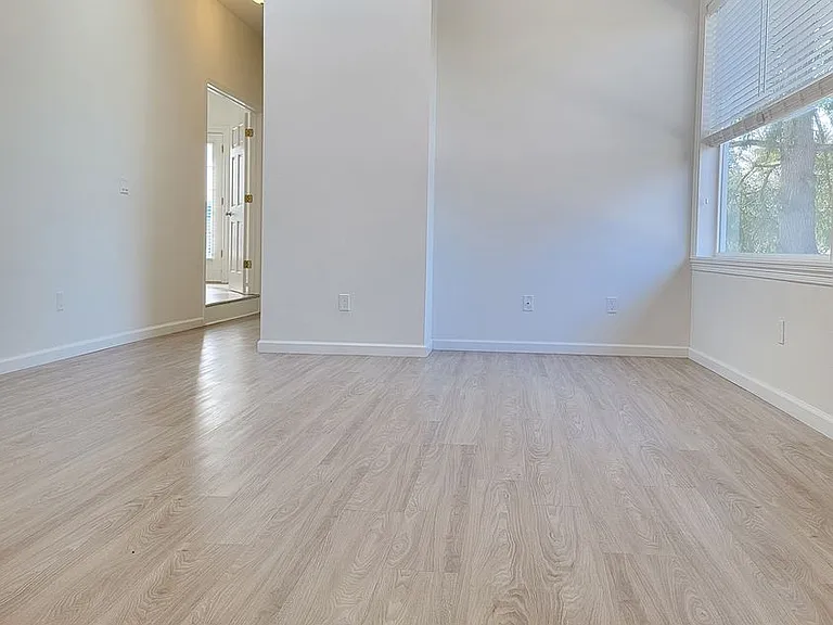 2405 Pacific Ave #204 — Photo 2