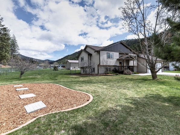 9738 Neighbor Way, Clinton, MT 59825