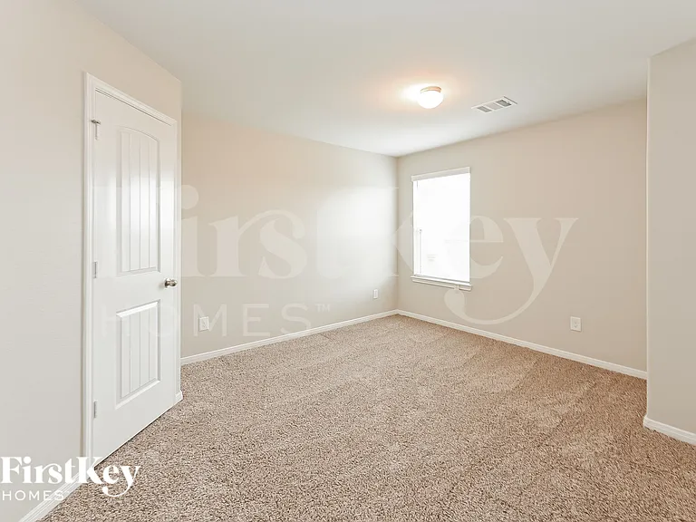 24703 Lorenzo Glaze Trl — Photo 9