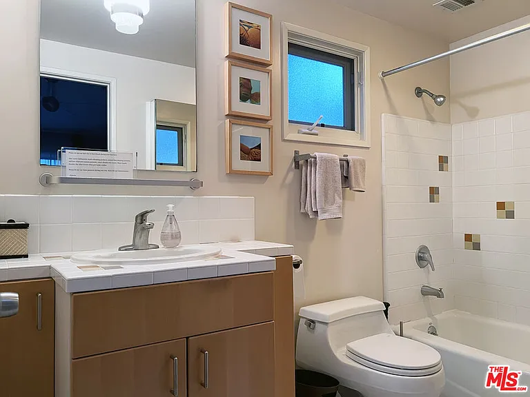 2707 Westwood Blvd — Photo 26
