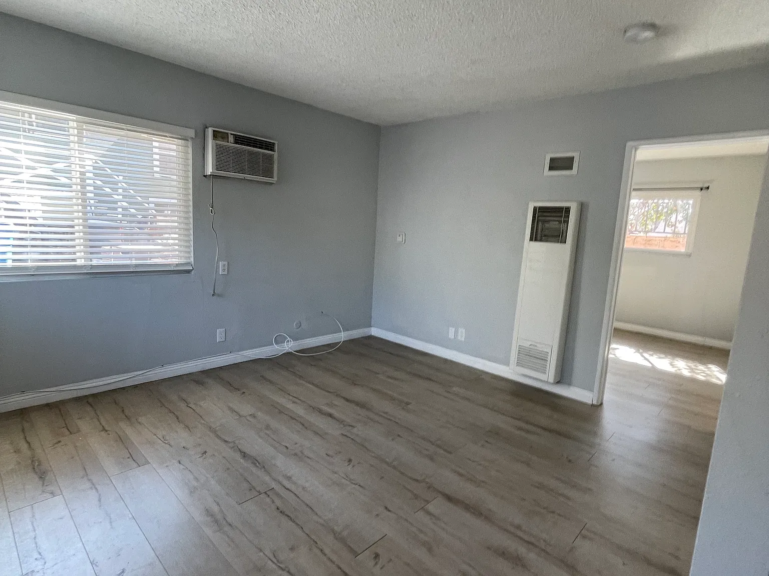 3422 Percy St — Photo 4