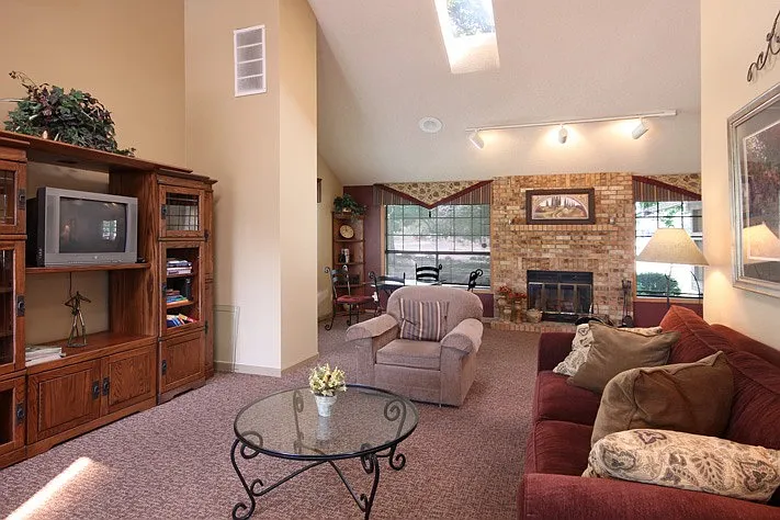 Grand View — Photo 20