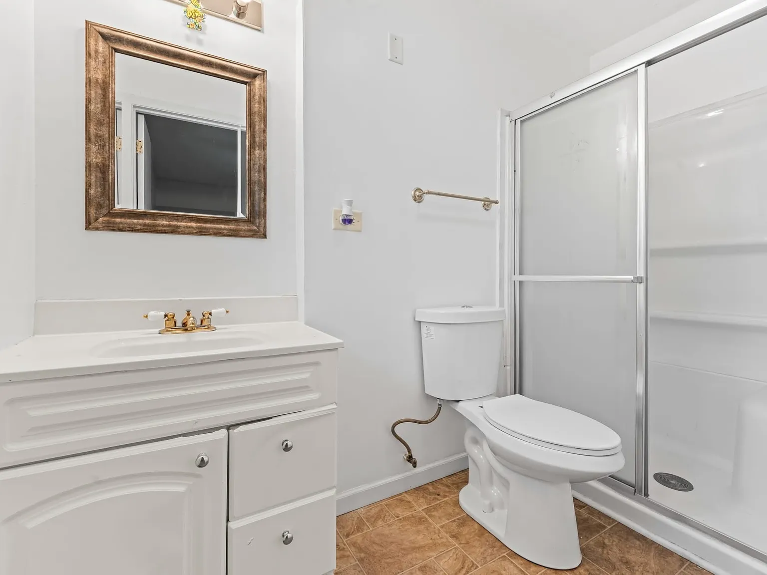 3 bed, 1310 sqft, $2,700 — Photo 3