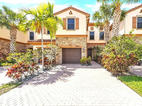2nd image of 10403 Wellington Parc Drive