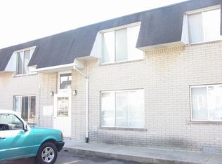 45844 Cass Ave APT 3, Utica, MI 48317