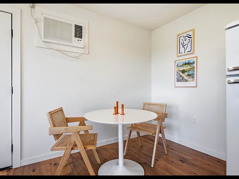 2961 Panorama Dr #1 — Photo 2