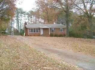 214 Matheu Rd, Inman, SC 29349