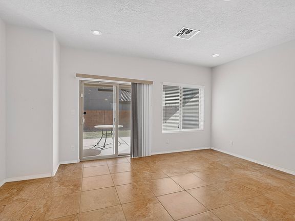 5th image of 6008 Jagged Peak Rd NW