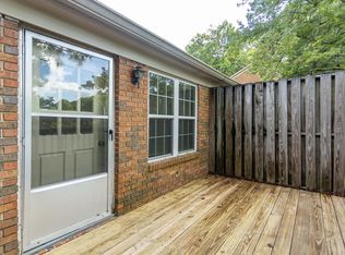 2105 Montreat Pkwy APT D, Vestavia Hills, AL 35216