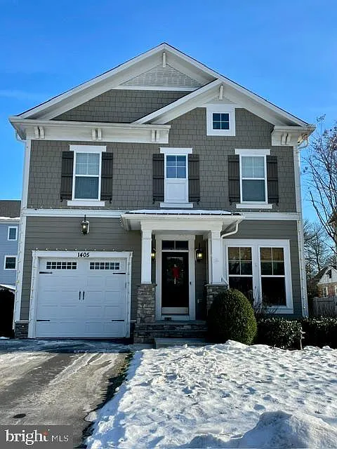 5 bed, 4.5 bath, 2682 sqft, $5,250 — Photo 1