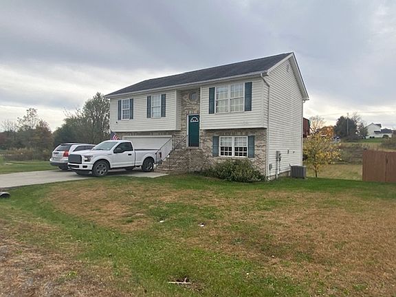 3rd image of 25 Buchanan Ln