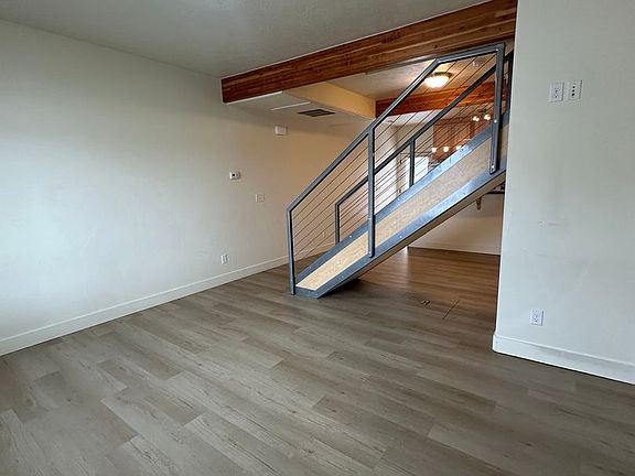 3rd image of 446 W 6 S APT 503