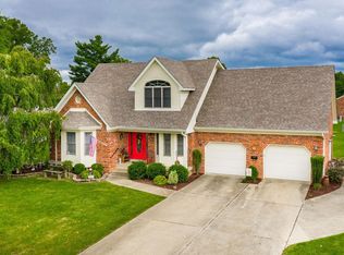 112 Stoneledge Dr, Mount Washington, KY 40047